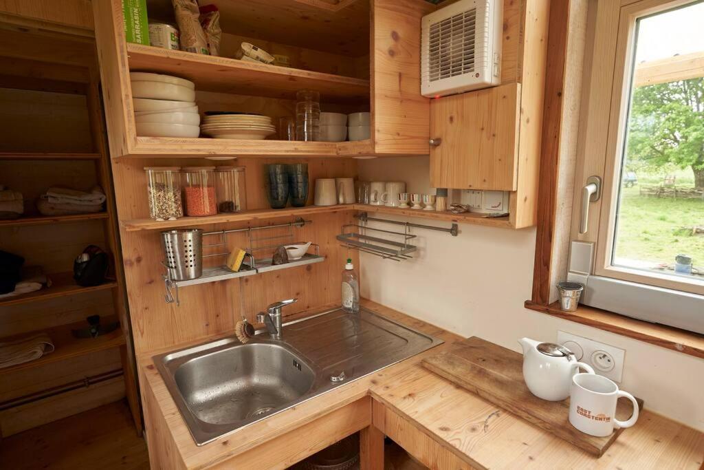 Tiny House Near The Mont-Saint-Michel Villa Ducey-Les Cheris Exterior photo